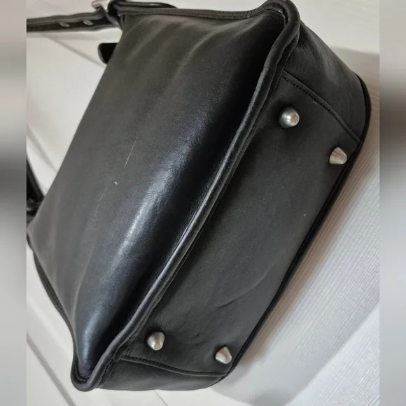 Coach Legacy Bag 9966 Nickel Hardware Vintage Black Leather Shoulder Bag - Picture 7 of 16